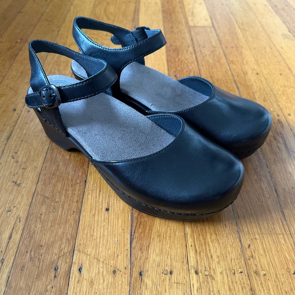 DANSKO SAM MARY JANE BLACK LEATHER SIZE US 9 NWOT